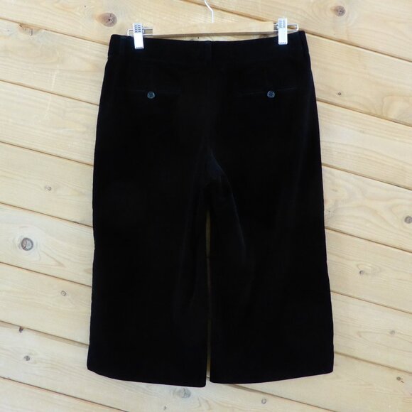 Theory Black Velvet Velour Knee Length Wide Leg Bermuda Pants Shorts Culottes 6 - Picture 1 of 11